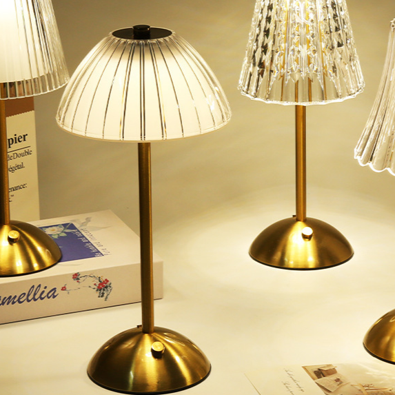 Aurora — Crystal Glass Table Lamp